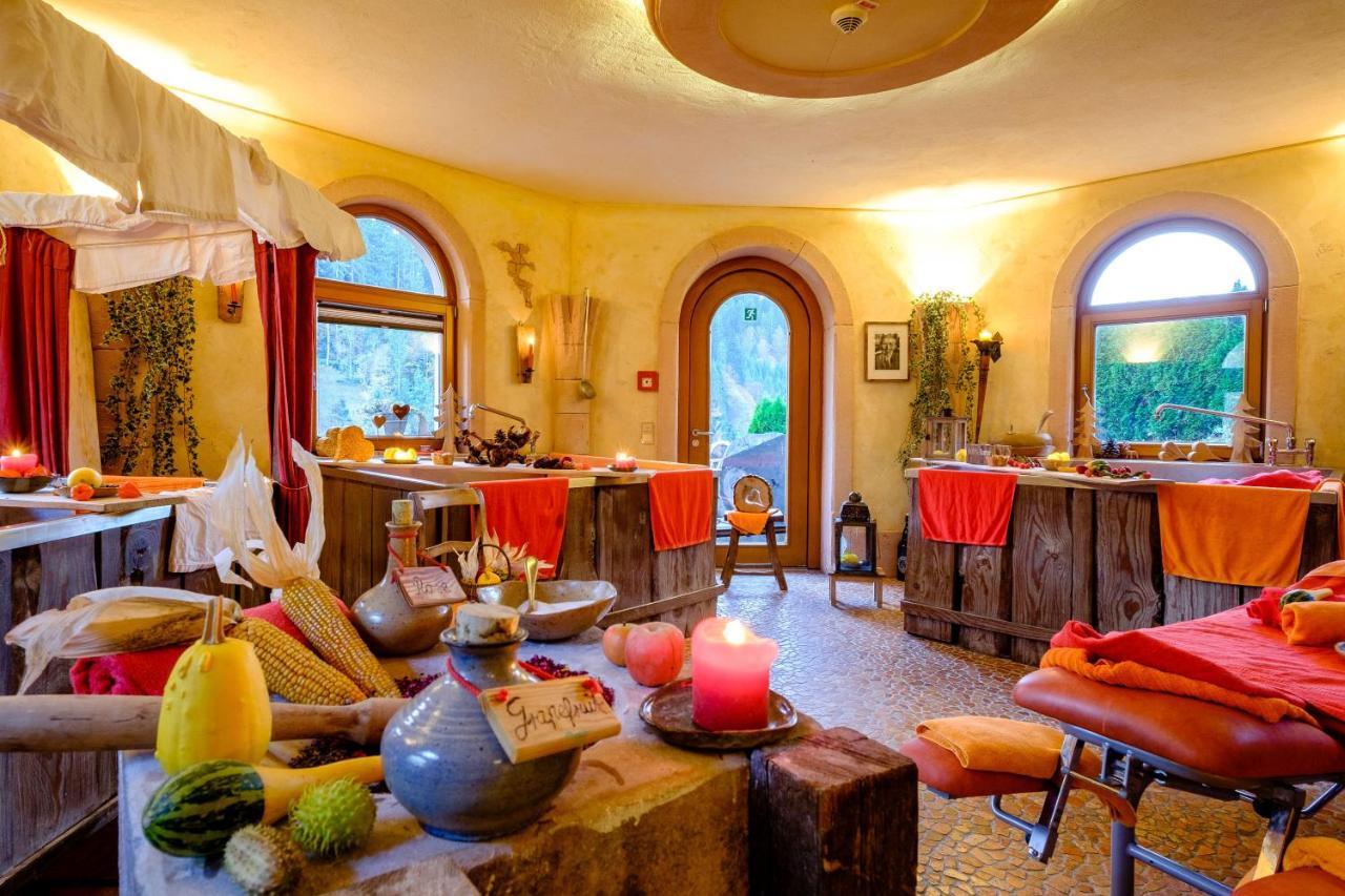 Wellnesshotel Tanne Байрсброн Экстерьер фото